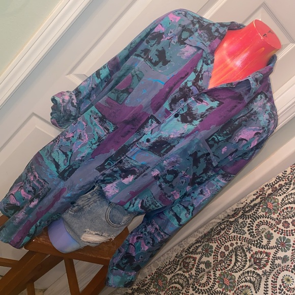 Vintage Tops - VINTAGE IN PRIVATE SILK Purple and Blue Casual Button Down Shirt Blouse